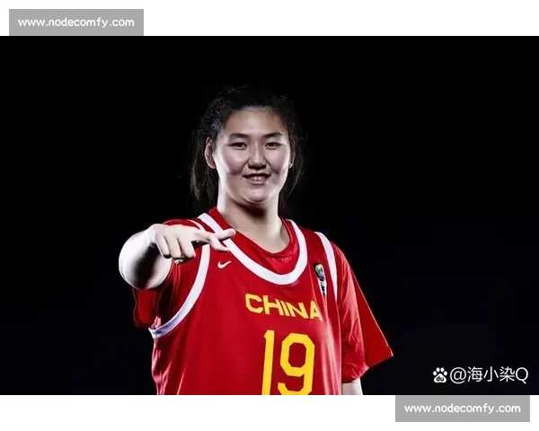 张子宇 2 米 26 身高成亚洲女篮 “禁飞区”!热身赛单场 5 次封盖震撼全场 张子宇 2 米 26 身高成亚洲女篮 “禁飞区”!热身赛单场 5 次封盖震撼全场